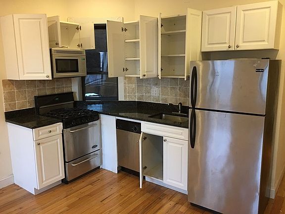 3rd image of 159 2nd Ave APT 11