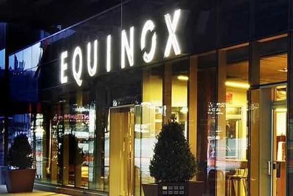 Rented by Compass | media 63