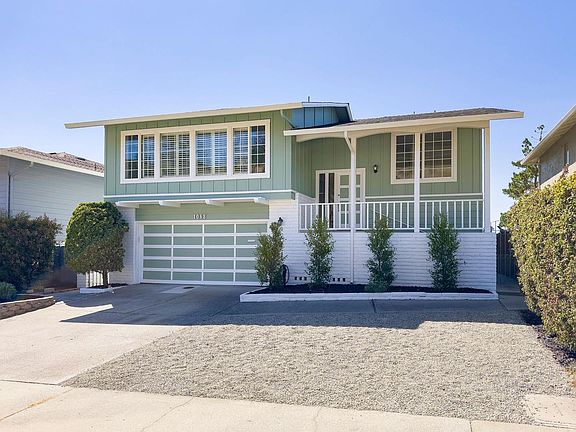 2nd image of 1063 Glacier Ave