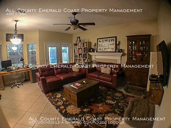 5th image of 400 Parkwood Pl
