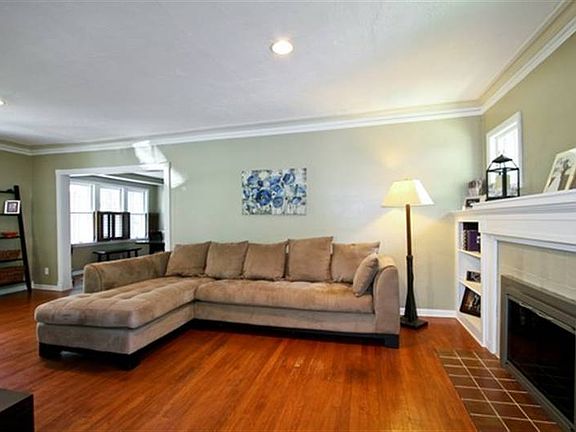 4th image of 5816 Charlotte St