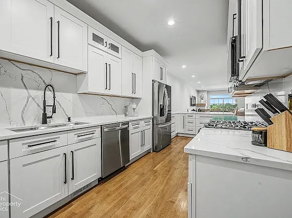 281 Hickory Ln — Photo 12