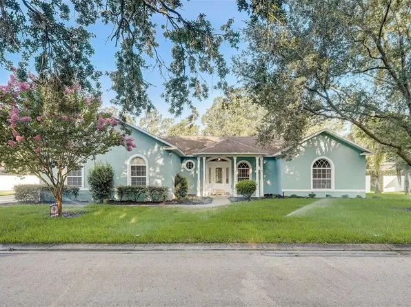 6467 Bristol Oaks Dr, Lakeland, FL 33811