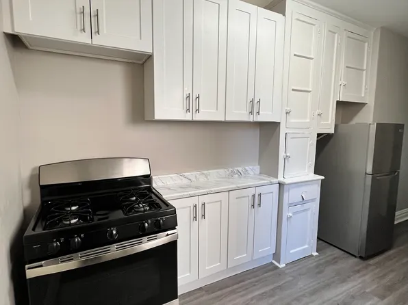104 Belmont Avenue image 1 of 7