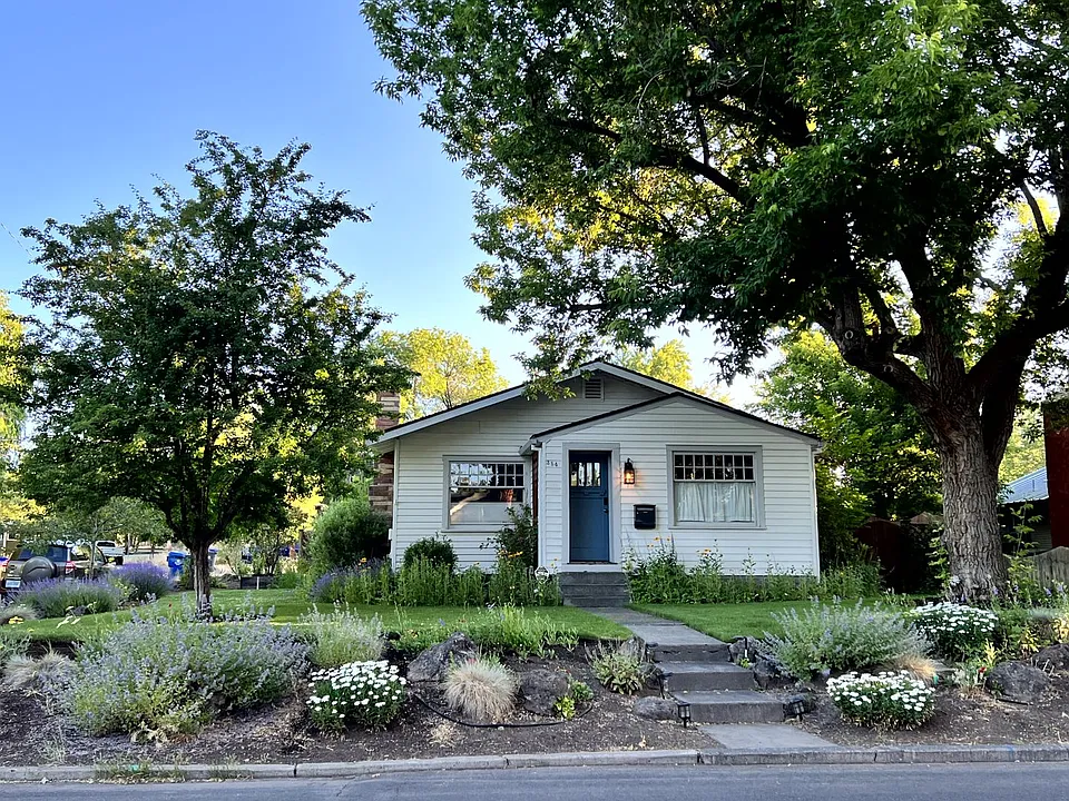 354 NW Florida Ave
