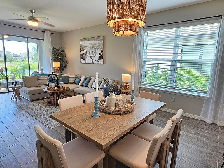 15285 Shady Palms Ln — Photo 23