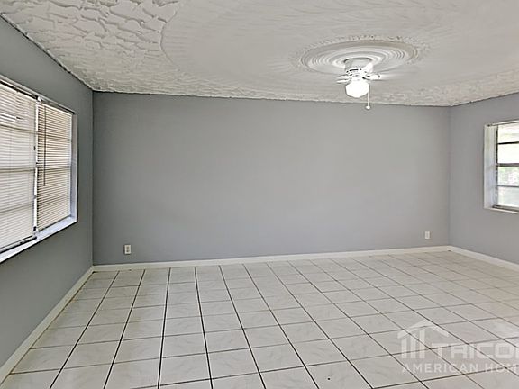 5th image of 1213 NW 16th Way