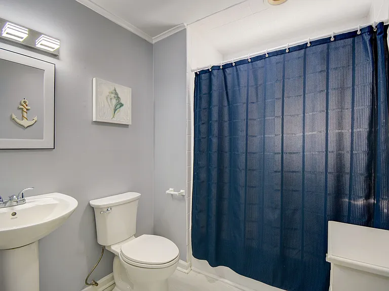 110 Topsail Rd — Photo 25