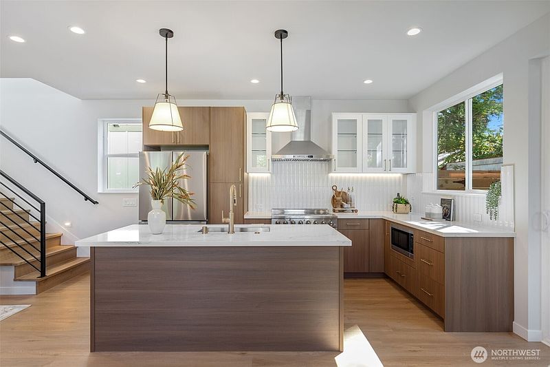 5th image of 121 N 136th Street