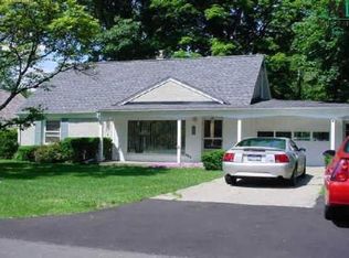 1770 Warwick St, Keego Harbor, MI 48320