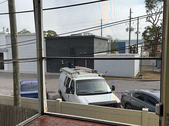 3rd image of 5614 Gulfport Blvd S #9