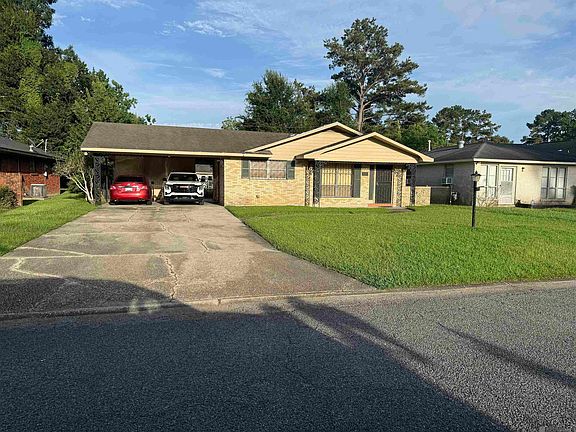 2nd image of 944 Savanna View Dr