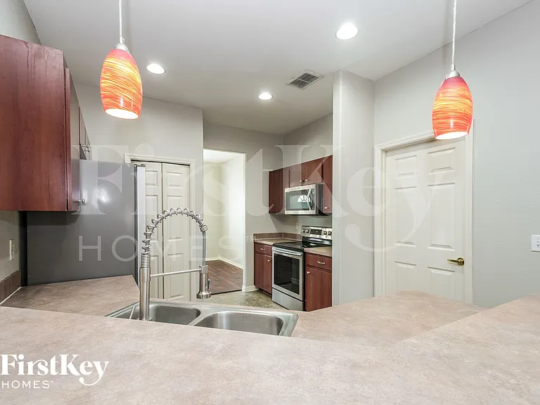 3261 Pebblebrooke Blvd — Photo 7