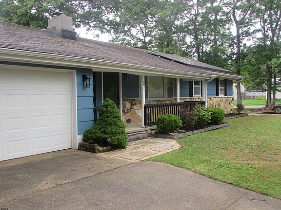 2nd image of 27 Poplar Ave