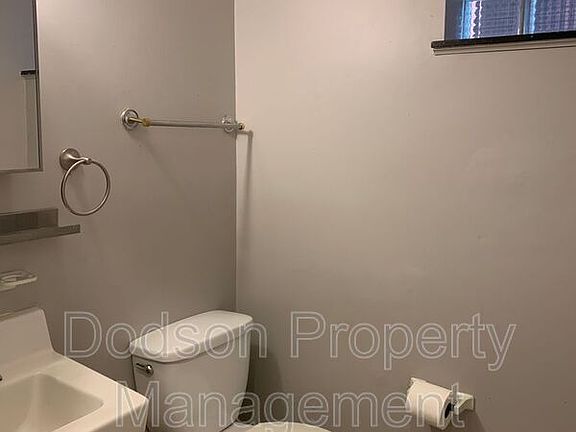 5th image of 1824 Idlewood Ave