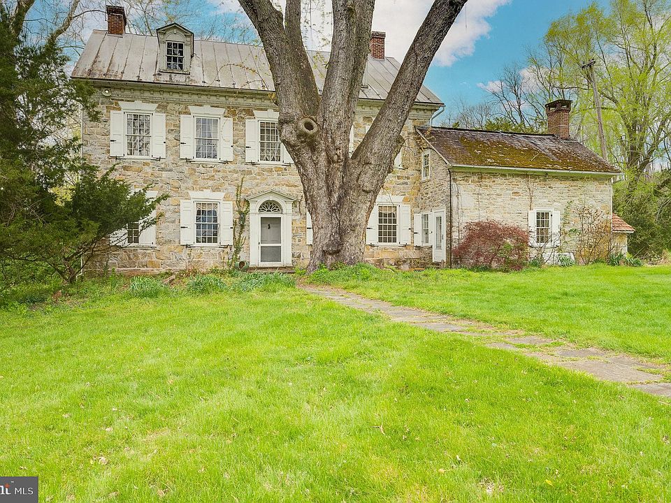 703 Lincoln Dr, Sinking Spring, PA 19608 Zillow