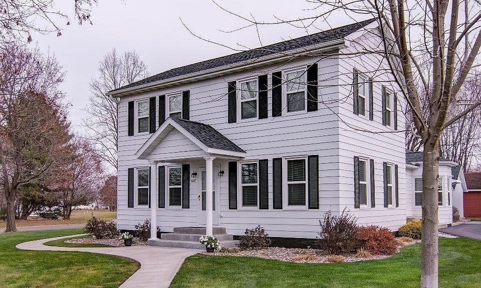 1st image of 1047 Jefferson Avenue #1,2,3,4