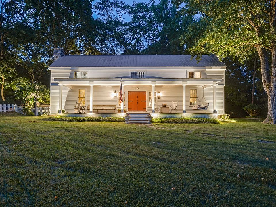 1st image of 3201 Herbert Dr