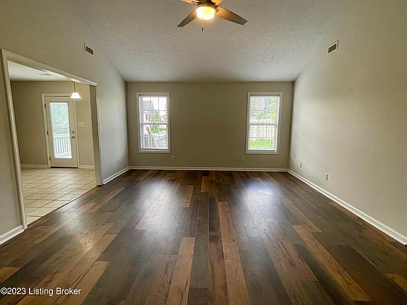 2nd image of 85 N Country Dr