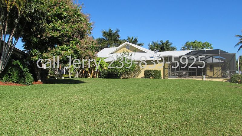 2nd image of 1402 SW 54th Ter