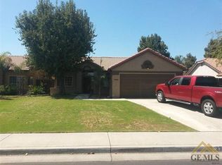 3303 Kennewick Ln, Bakersfield, CA 93312