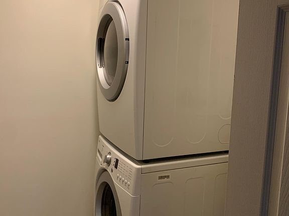 5th image of 335 Cypress St APT 1D