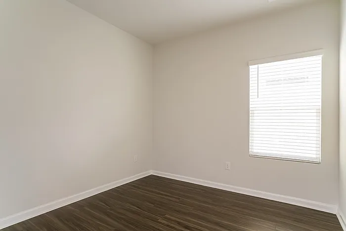 331 Augustine Dr — Photo 11