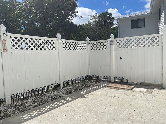 2nd image of 7723 Tamara Lee Ct APT 103