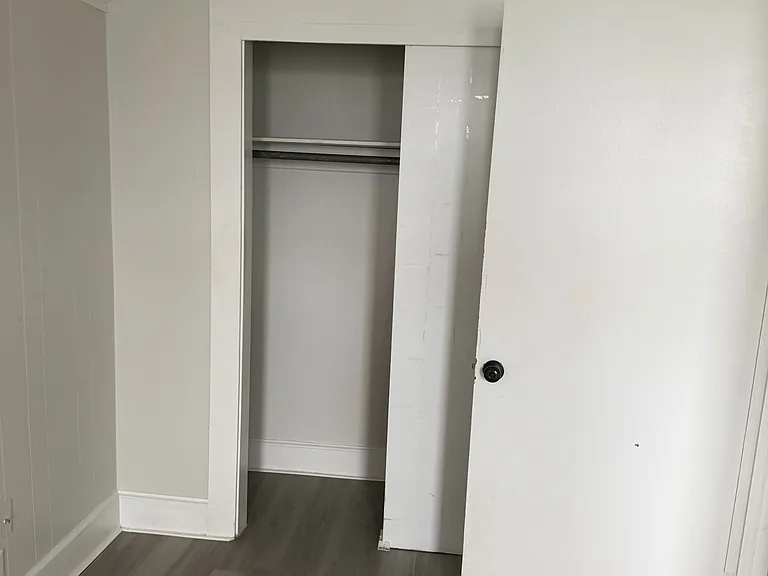 100 Nanticoke Ave #4 — Photo 10