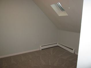63 Chestnut St #2R, Nashua, NH 03060