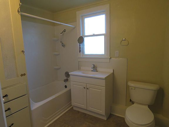 Full Bath
