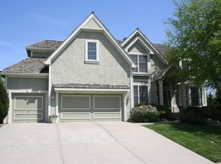 7325 Richards Dr, Shawnee, KS 66216