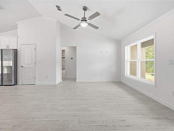 5th image of 15649 SW 40th St