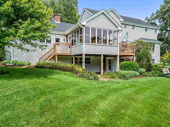 3rd image of 11701 Galloway Ln