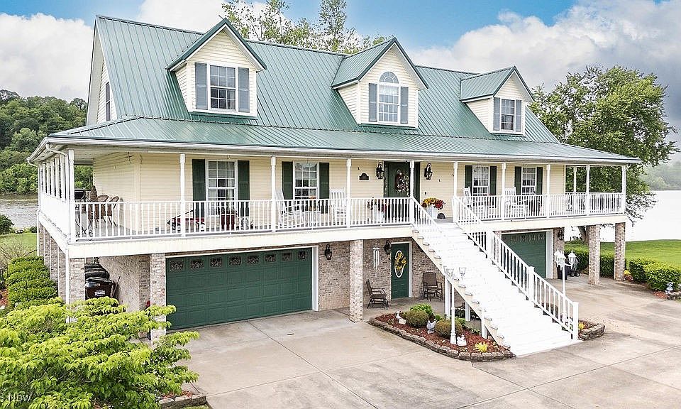 1st image of 1015 Blennerhassett Ave