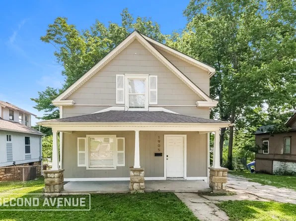 1905 Kensington Ave, Kansas City, MO 64127