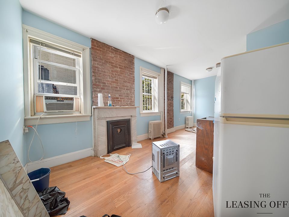 1st image of 327 W 18th St APT 5