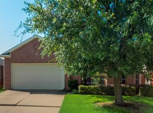 2624 Chadwick Dr, Fort Worth, TX 76131