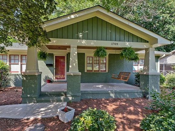 1709 Wensley Dr-Front Porch 1