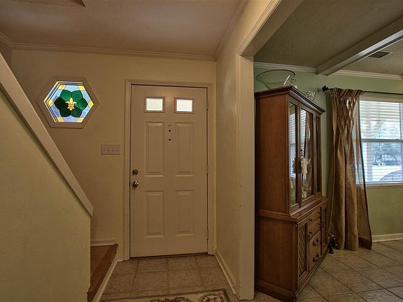 5th image of 2609 Lucerne Dr