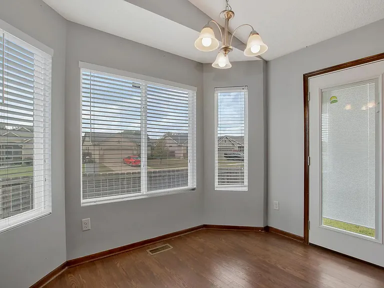 10433 E Fawn Grove Ct — Photo 7