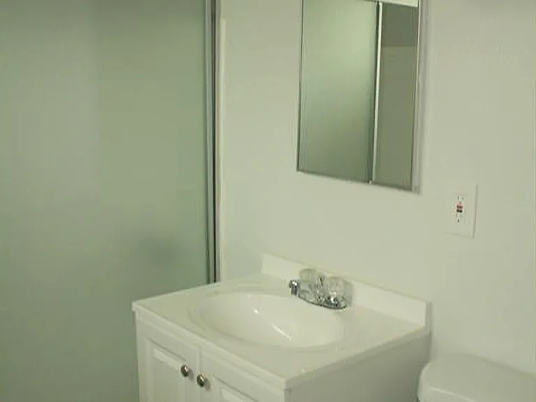 1139 N Mayfair Ave #5 — Photo 5