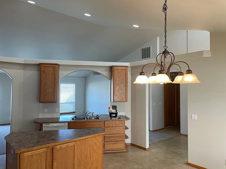 1200 E Warm Springs Ave — Photo 4