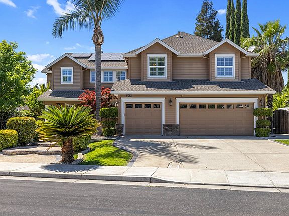 3rd image of 2451 Basque Dr