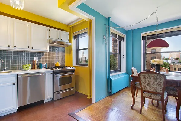 Sold by JDM Real Estate Consulting | media 8