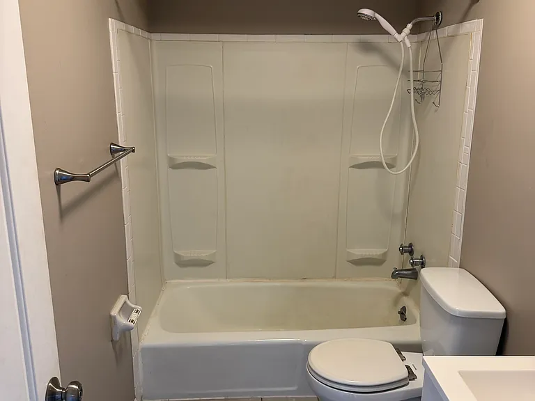 1663 W Highview Dr #1663 — Photo 5