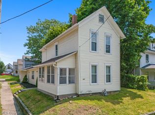 477 Allyn St, Akron, OH 44304