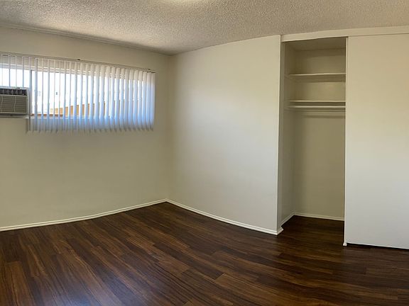 5th image of 14603 Rosecrans Ave APT 2