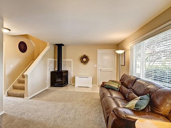4th image of 5632 123rd Ave SE #5632