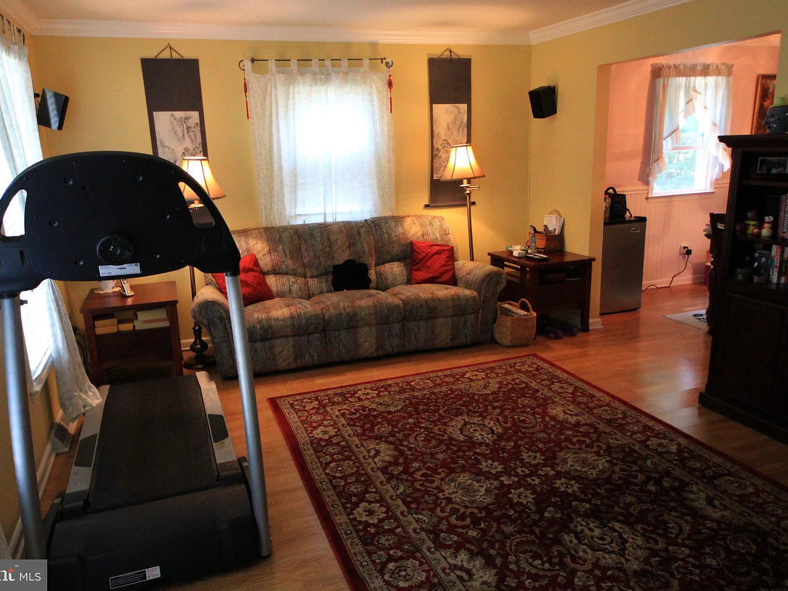 4 bed, 2.5 bath, 2240 sqft, $4,295 — Photo 4